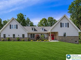 2640 Eagle Lane Lower, Hellertown, PA 18055