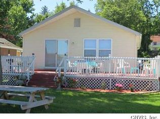 6036 W Lake Rd, Auburn, NY 13021