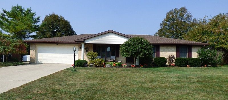 1st image of 138 Royal Oaks Dr