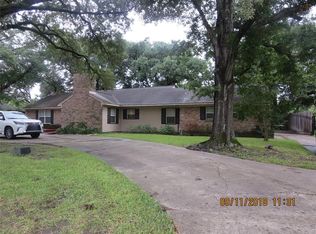 1068 Chimney Rock Rd, Houston, TX 77056