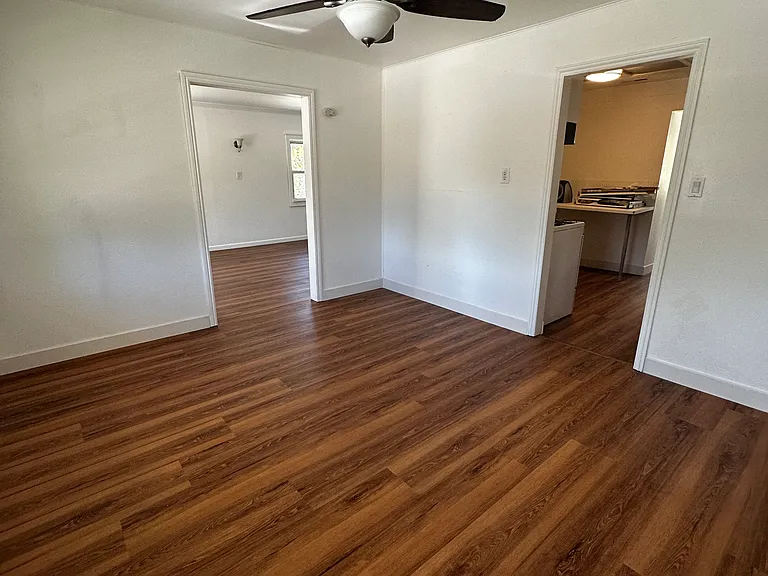 563 N Edgemoor Rd #2B — Photo 19