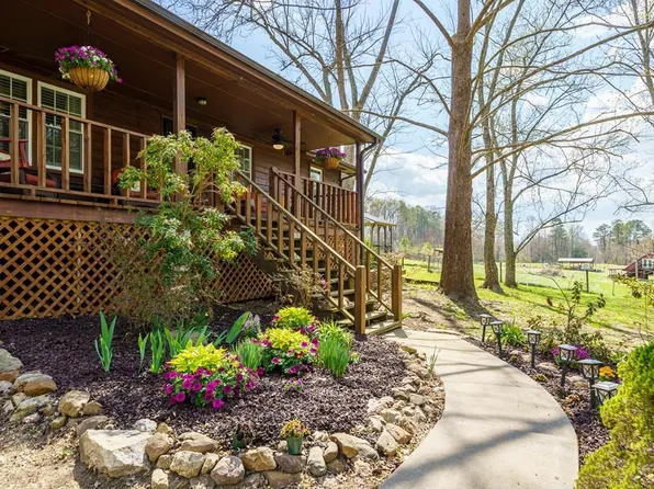 1252 Old Gum Log Rd, Blairsville, GA 30512