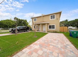 Floral Pk, Miami, FL 33142