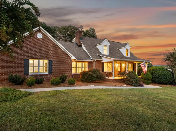 3046 Hawthorne St #3046, Athens, TN 37303