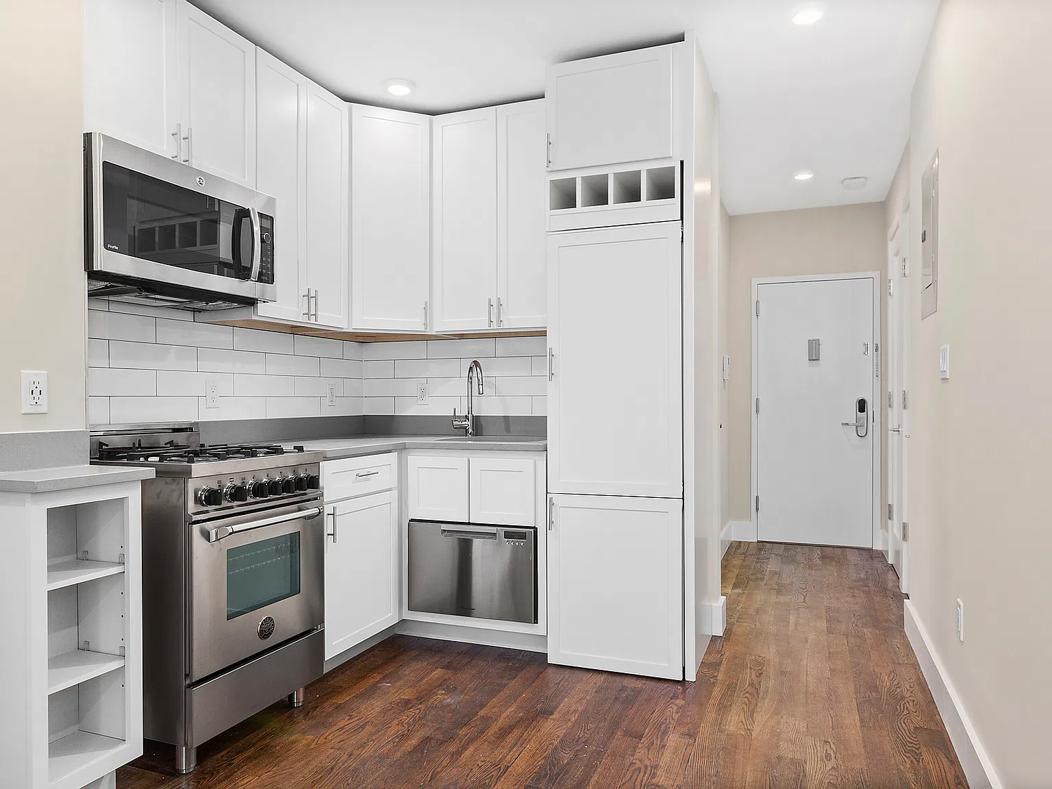 336 East 81st Street — Photo 3