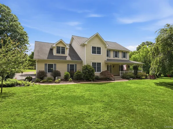 28 Enright Lane, Montgomery, NY 12549