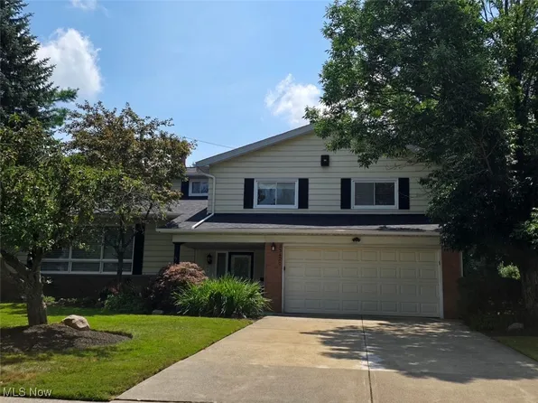 23420 Wendover Dr, Beachwood, OH 44122