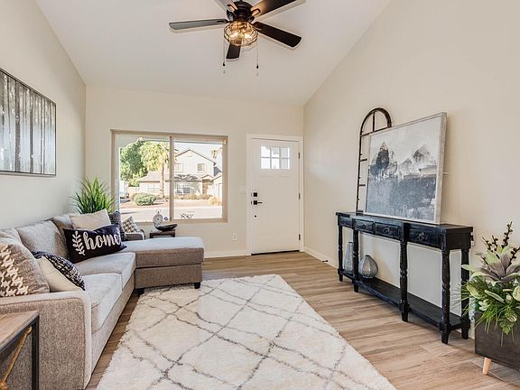 4th image of 6507 E Grandview Dr