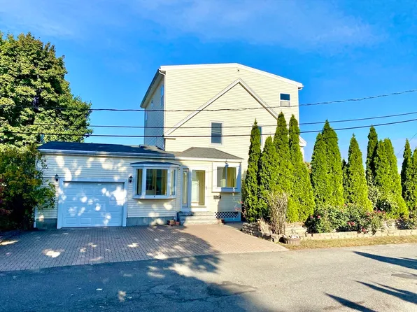 3 Henry St, Salem, MA 01970