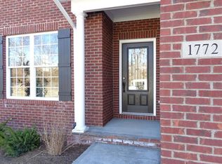 1772 Sandhurst Cv, Lexington, KY 40509