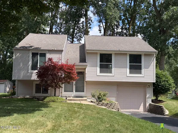 5752 Hunting Creek Rd, Toledo, OH 43615