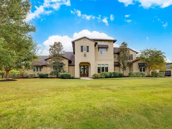 6 Copper Bottom Dr, Tomball, TX 77377