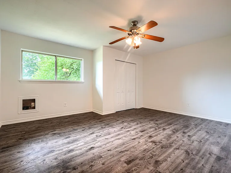 1246 Woodburn Trl — Photo 19