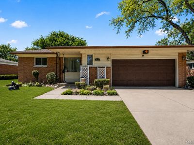 19079 Dorset St, Southfield, MI, 48075