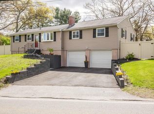 987 South St, Tewksbury, MA 01876