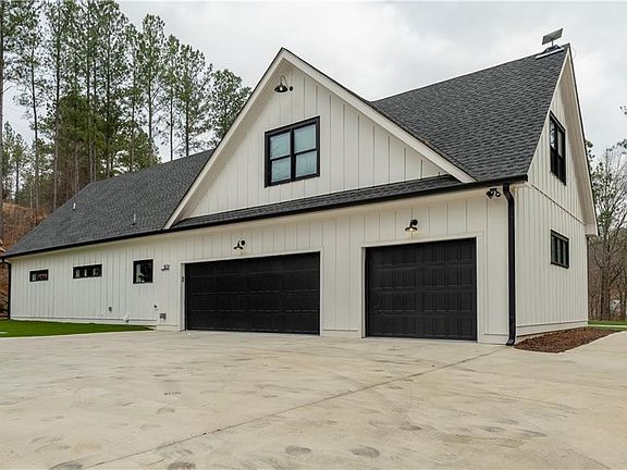 3rd image of 1839 Tibbitts Rd