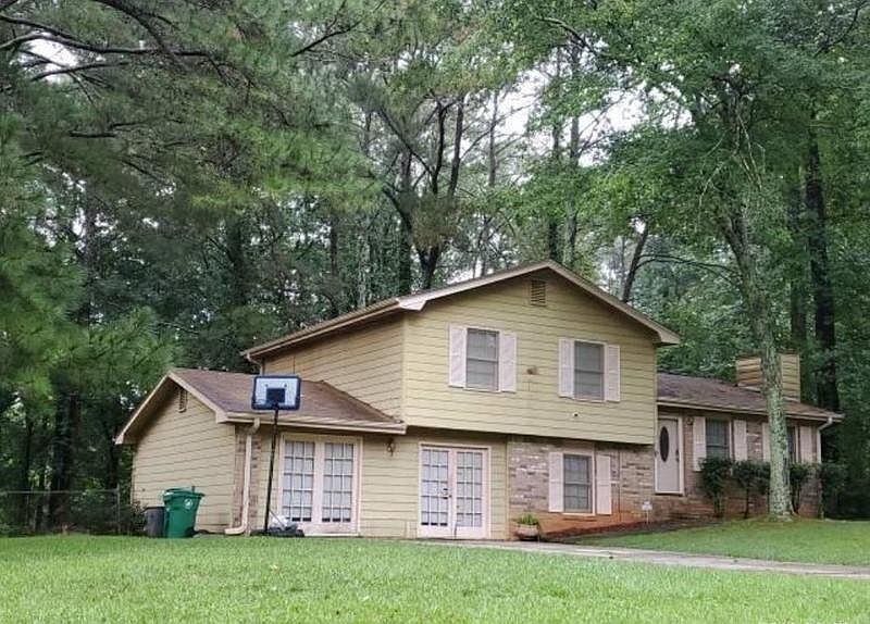 2nd image of 4438 Housworth Dr