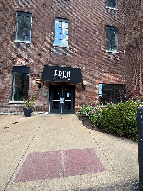 2 bed, 2.0 bath, 1259 sqft, $1,650 — Photo 1