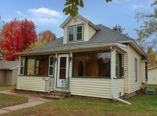 516 Lake Ave E, Ladysmith, WI 54848