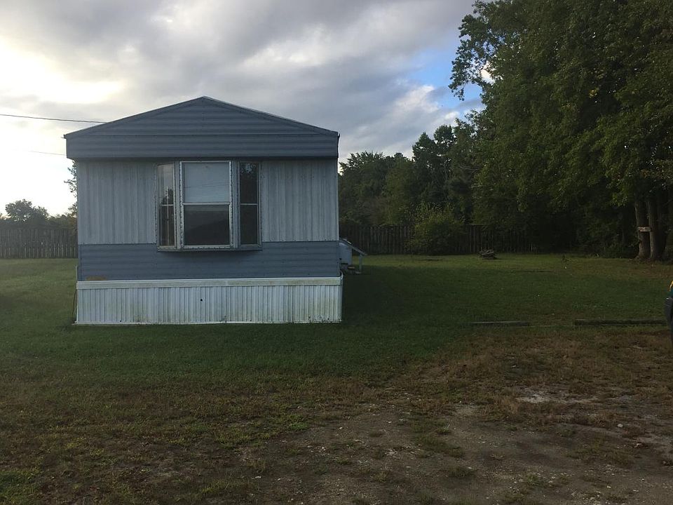 2nd image of 2776 Williamsville Rd