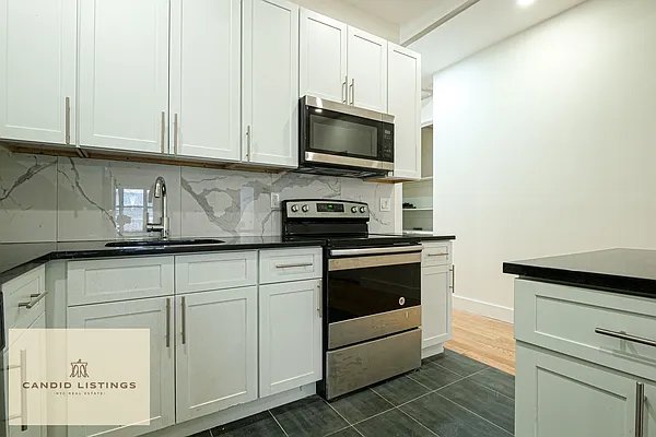 Rented by Candid Listings LLC | media 44