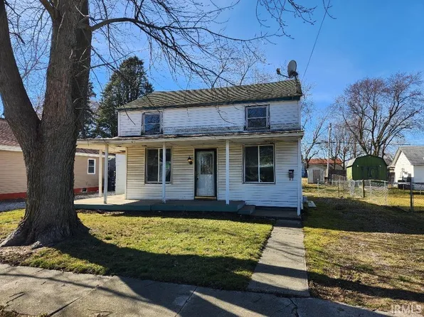 910 Rowe St, Frankfort, IN 46041