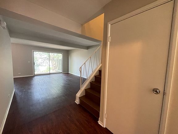 04 Stairs and Living Room_05232023