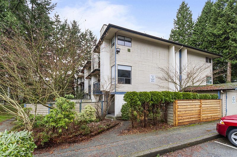 Surrey Townhouse for rent - 2 Bedrooms — photo 16