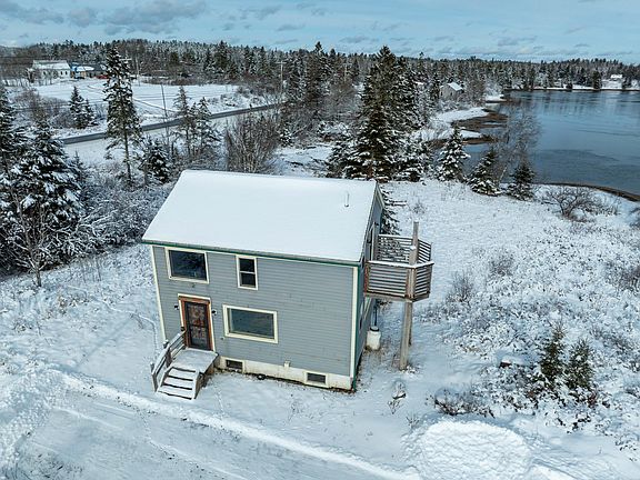 3rd image of 60 U.S. Rte 1