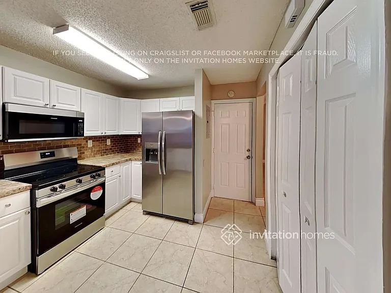 13750 SW 181st Ter — Photo 8