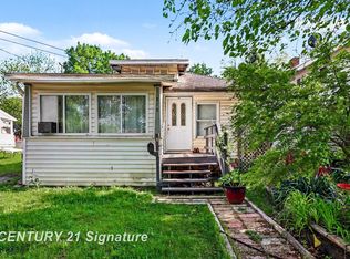 810 McKinley St, Lansing, MI 48906
