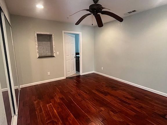3rd image of 11346 Havstad Dr