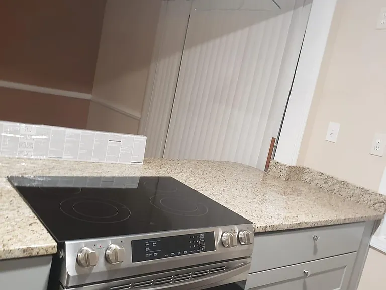 365 Winding River Dr #F — Photo 10