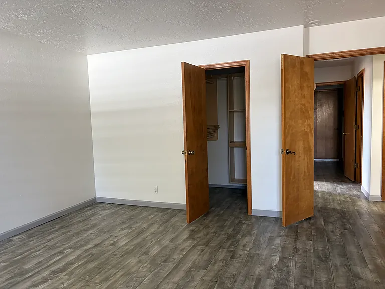 2202 Brillante St — Photo 10