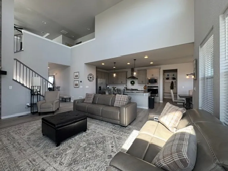 7983 Pennydale Dr — Photo 12