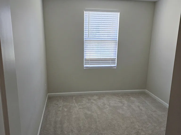 1551 Purrington Ln — Photo 10