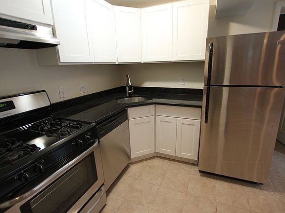 2nd image of 71 Troutman St APT 1R
