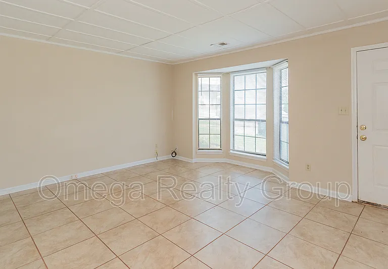 2364 Grayson Valley Cir — Photo 6