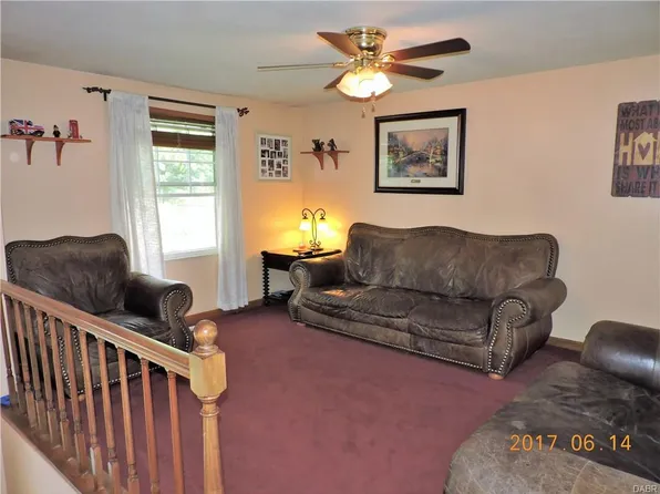 418 Sheets St, Englewood, OH 45322
