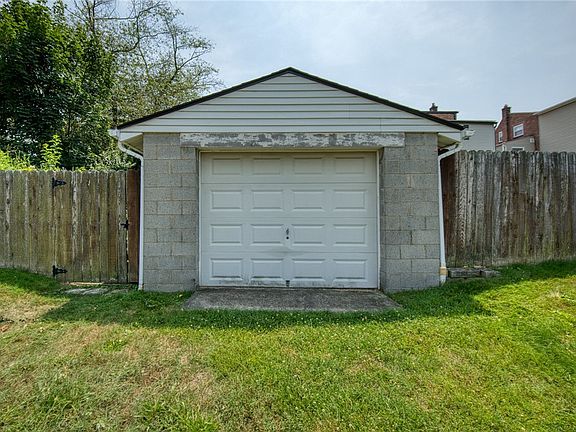4th image of 548 Lincoln Ave