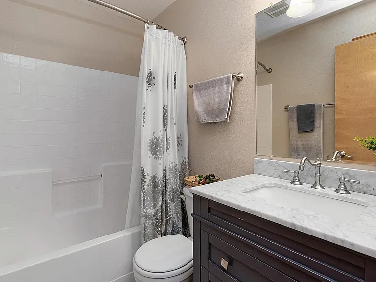 1043 NW Kloe St — Photo 12