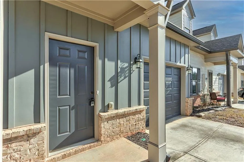 Building Photo - 3770 Shades Valley Ln #3770