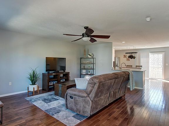 4th image of 5627 Chippewa Falls St #61-562