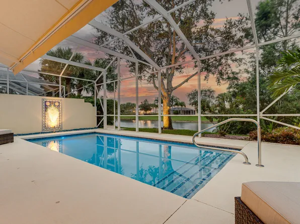 8274 Pine Cay Road, Wellington, FL 33414