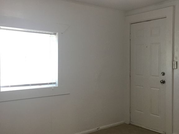 2nd image of 1328 W Dean Ave APT C