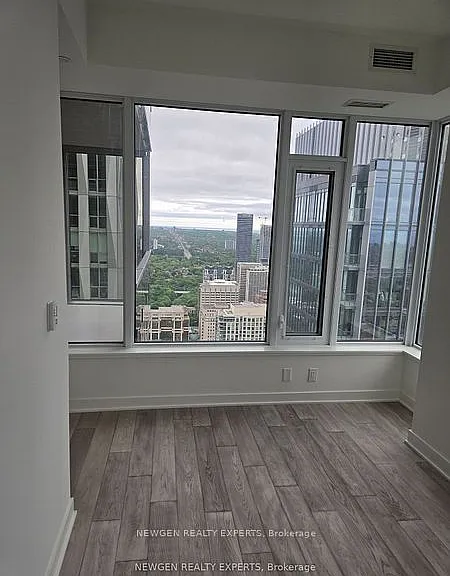 11 Yorkville Ave #4807 — Photo 18