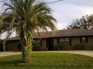 1261 N Old Mill Dr, Deltona, FL 32725