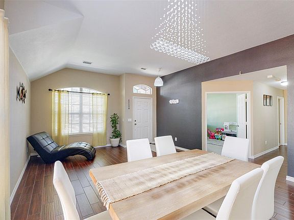 5th image of 7471 Seawood Dr