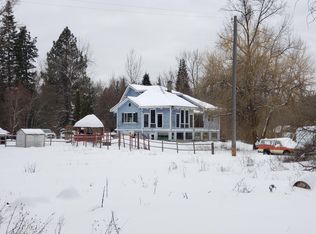 40427 Riverview Dr, Cataldo, ID 83810