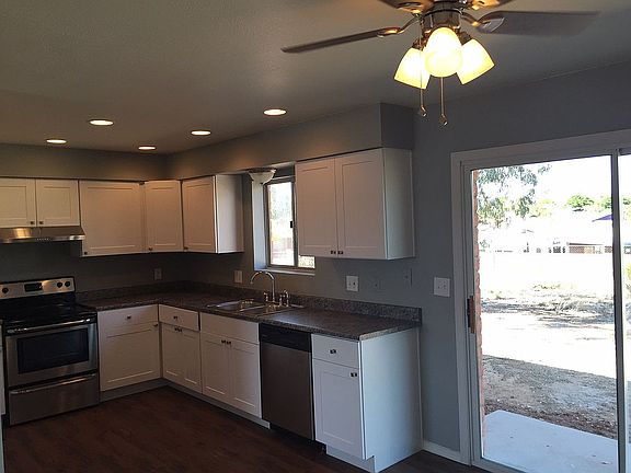 5th image of 15824 N Twin Lakes Dr